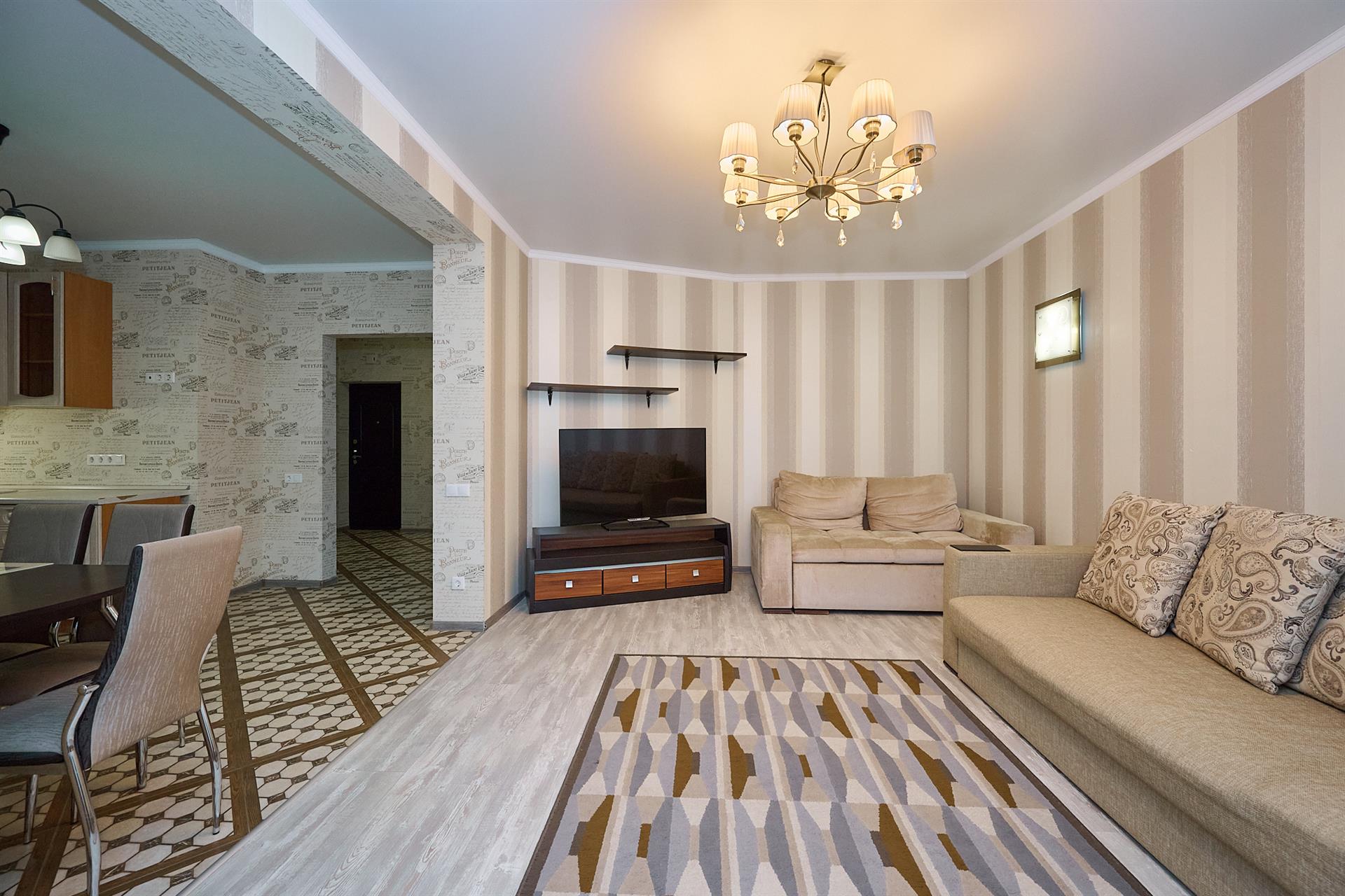 Фото №5: 2-комнатная квартира 70 м² - Краснодар, Прикубанский внутригородской округ, Фестивальный, мкр. Солнечный, ул. Казбекская, 18