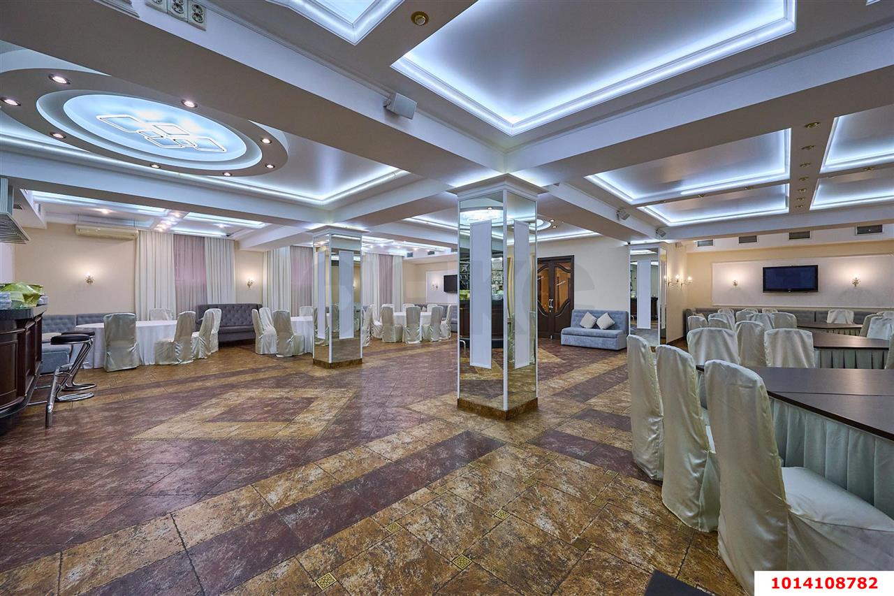 Фото №5: Торговое помещение 720 м² - Краснодар, Карасунский внутригородской округ, ул. имени В.Н. Мачуги, 112