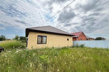 Фото №1: Дом 81 м² - Берёзовый, мкр. СНТ Витаминовец, ул. Персиковая, 11