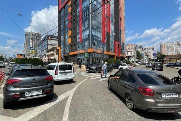 Фото №3: Офисное помещение 695 м² - Краснодар, мкр. Фестивальный, ул. имени Тургенева, 138А