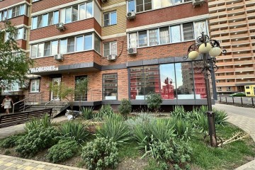 Фото №1: Торговое помещение 94 м² - Краснодар, мкр. жилой комплекс Времена Года-2, ул. Евгении Жигуленко, 5к2