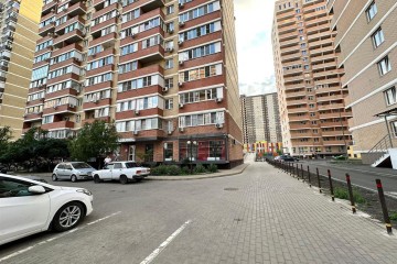 Фото №2: Торговое помещение 94 м² - Краснодар, мкр. жилой комплекс Времена Года-2, ул. Евгении Жигуленко, 5к2