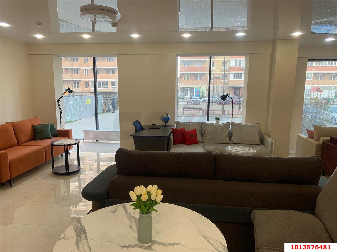 Фото №6: Коммерция 93 м² - Краснодар, Прикубанский внутригородской округ, Завод Радиоизмерительных Приборов, имени Петра Метальникова, мкр. жилой комплекс Времена Года-2, ул. Евгении Жигуленко, 5к2