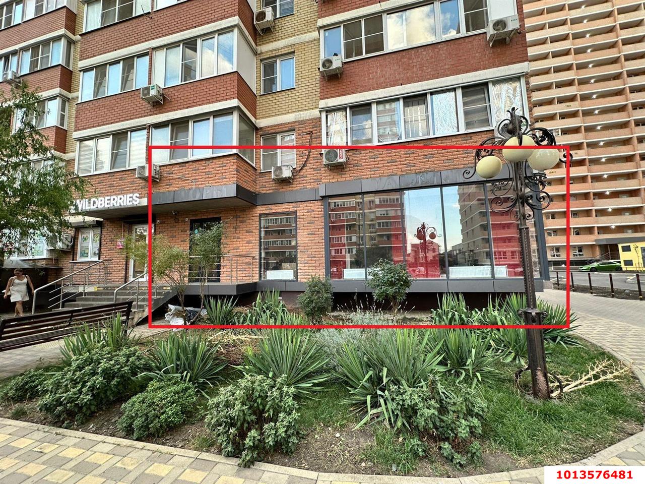Фото №7: Торговое помещение 94 м² - Краснодар, жилой комплекс Времена Года-2, ул. Евгении Жигуленко, 5к2