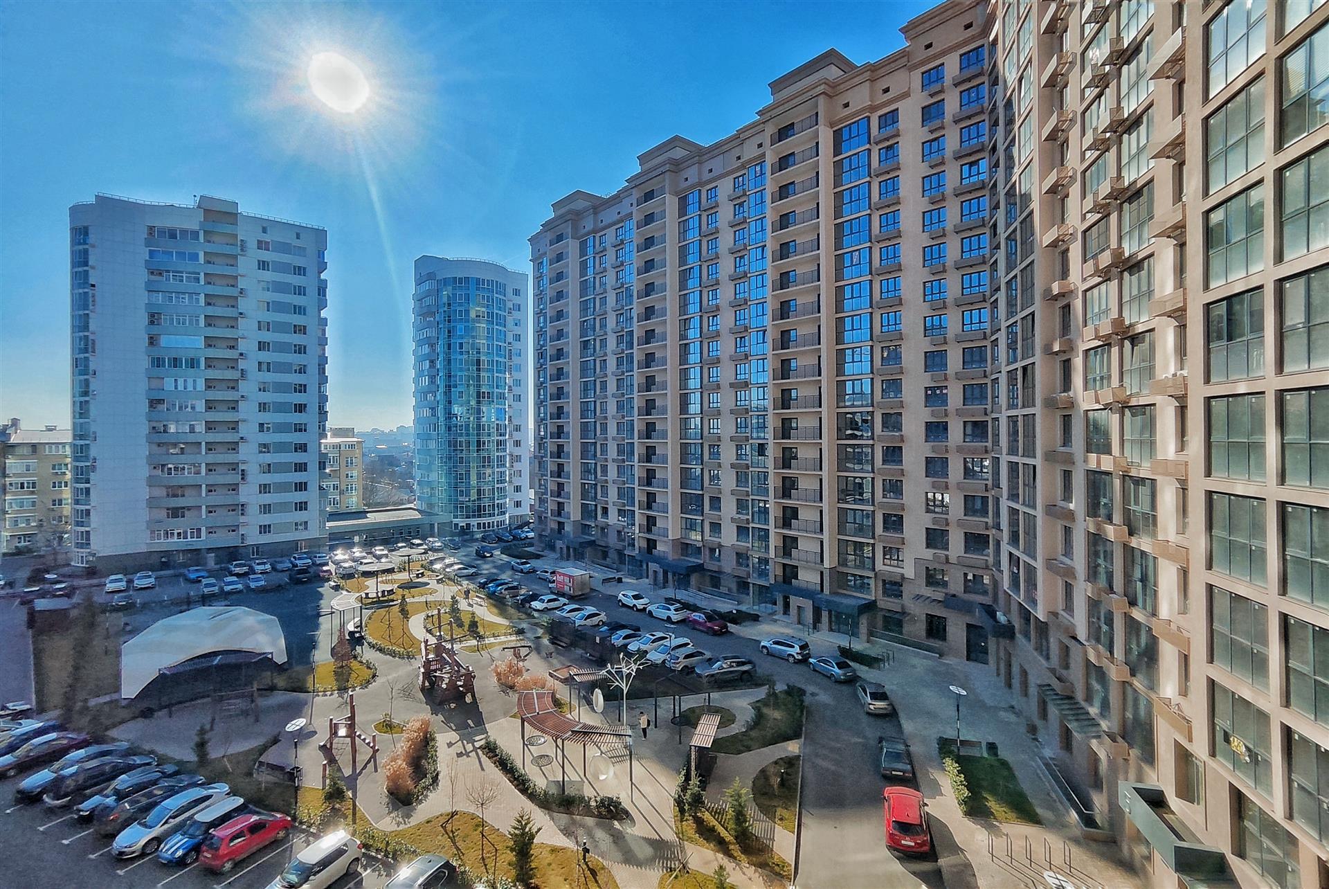 Фото №8: 2-комнатная квартира 75 м² - Краснодар, ЖК Аврора, Западный внутригородской округ, мкр. жилой комплекс Аврора, ул. имени Дзержинского, 95