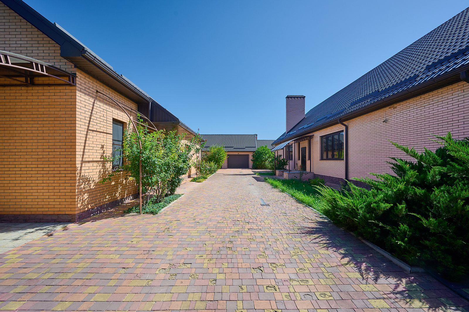 Фото №11: Дом 220 м² + 34.6 сот. - Пластуновская, Прикубанский внутригородской округ, Завод Радиоизмерительных Приборов, Музыкальный, мкр. жилой комплекс Жемчужина, ул. Верхненабережная, 46