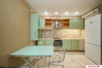 Фото №2: 3-комнатная квартира 110 м² - Краснодар, мкр. Центральный, ул. Кубанская Набережная, 64