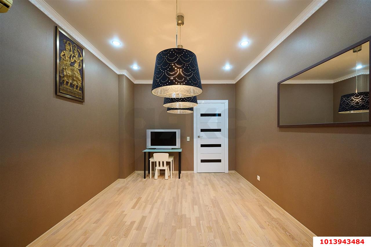 Фото №10: 3-комнатная квартира 110 м² - Краснодар, Центральный, ул. Кубанская набережная, 64