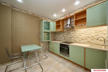 Фото №1: 3-комнатная квартира 110 м² - Краснодар, мкр. Центральный, ул. Кубанская набережная, 64