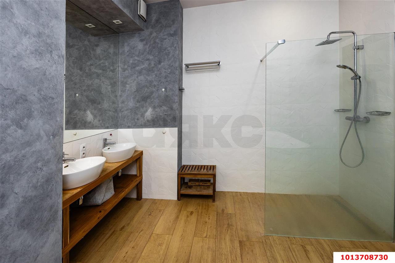 Фото №12: 3-комнатная квартира 126 м² - Краснодар, Центральный внутригородской округ, Завод Измерительных Приборов, мкр. жилой комплекс Ривьера, ул. Московская, 57/1