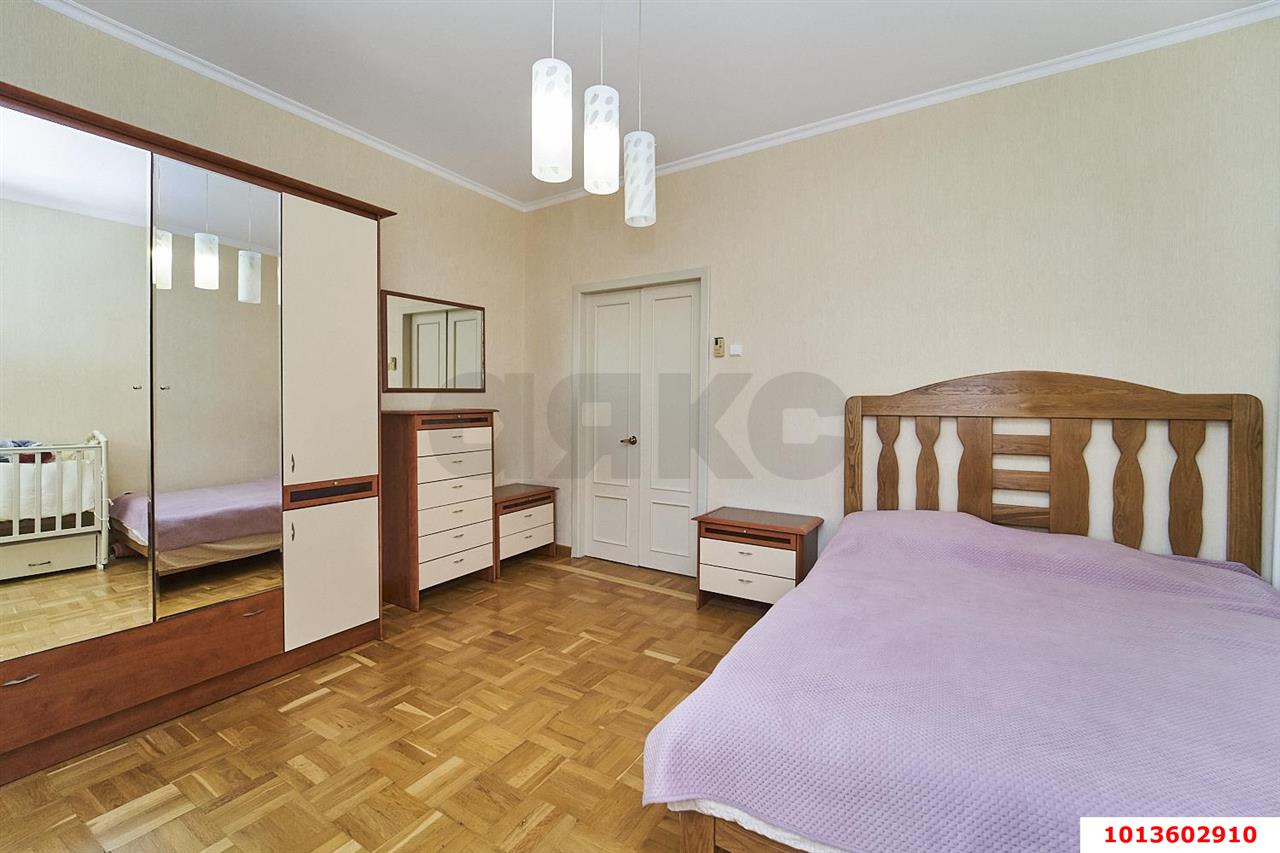 Фото №29: Дом 228 м² + 12 сот. - Краснодар, Горхутор, ул. Полесская, 2/1