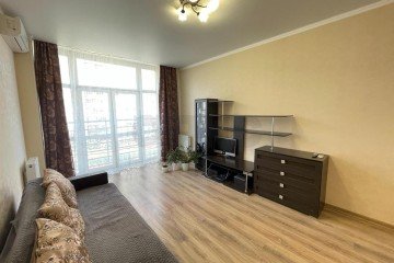 Фото №1: 1-комнатная квартира 46 м² - Краснодар, мкр. Солнечный, ул. Архитектора Петина, 18/3