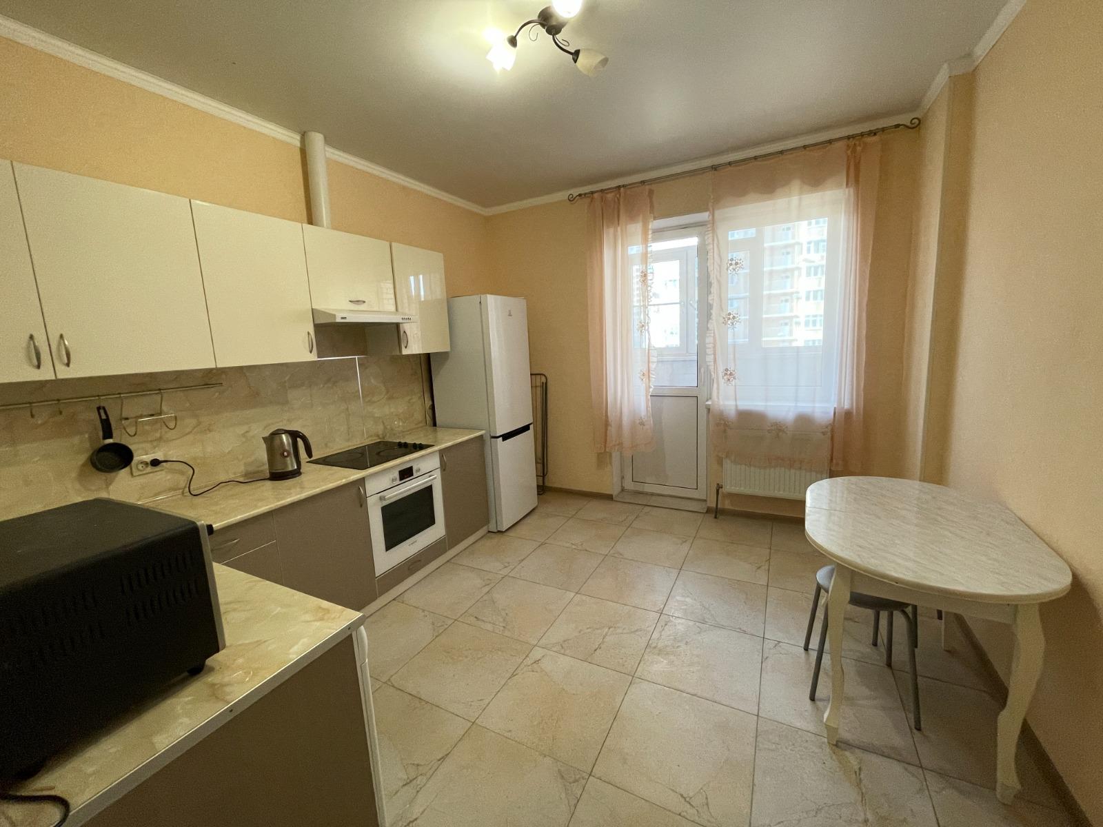 Фото №15: 1-комнатная квартира 46 м² - Краснодар, Прикубанский внутригородской округ, Фестивальный, жилой комплекс Екатеринодар, мкр. Солнечный, ул. Архитектора Петина, 18/3