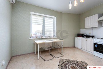 Фото №1: 2-комнатная квартира 80 м² - Краснодар, мкр. жилой комплекс Триумф, ул. имени П.М. Гаврилова, 27
