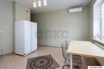 Фото №4: 2-комнатная квартира 80 м² - Краснодар, мкр. жилой комплекс Триумф, ул. имени П.М. Гаврилова, 27