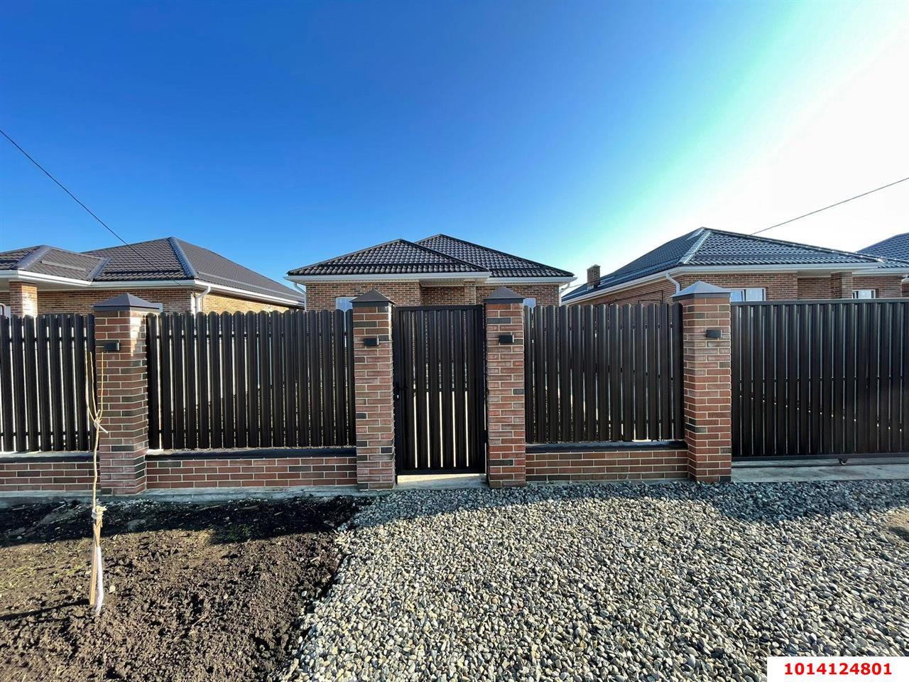 Фото №1: Дом 130 м² + 6 сот. - Динская, ул. Российская, 2