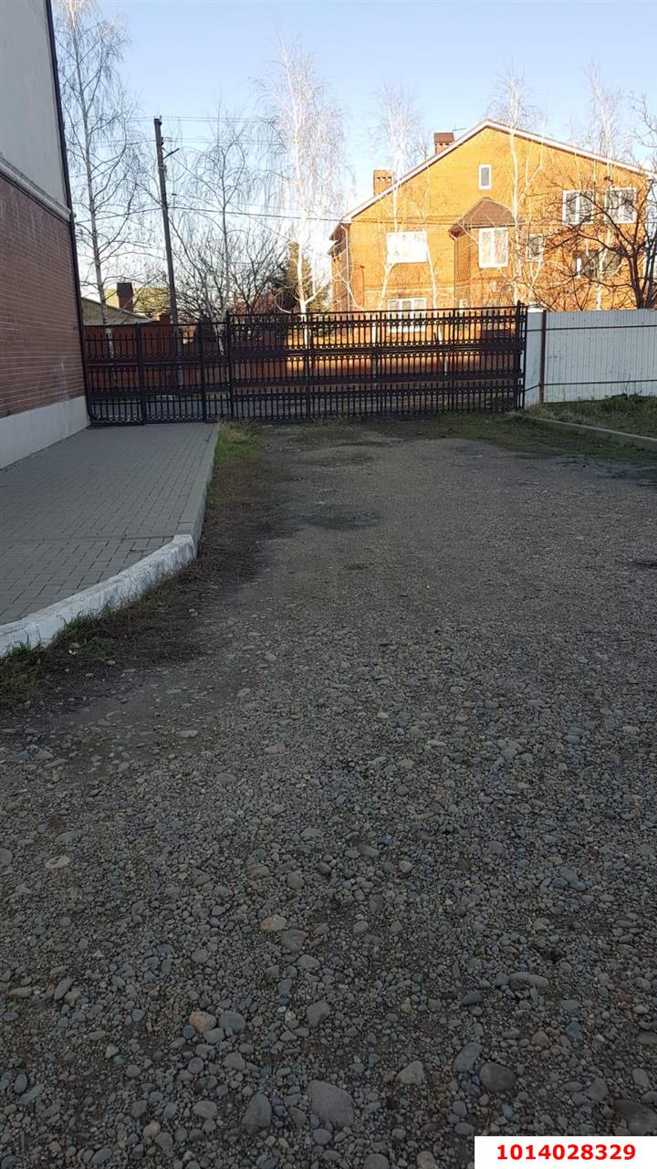 Фото №11: Торговое помещение 34 м² - Краснодар, Сады Калинина, пер. Цветной, 2