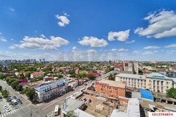 Фото №1: 2-комнатная квартира 100 м² - Краснодар, мкр. Центральный, ул. Будённого, 129