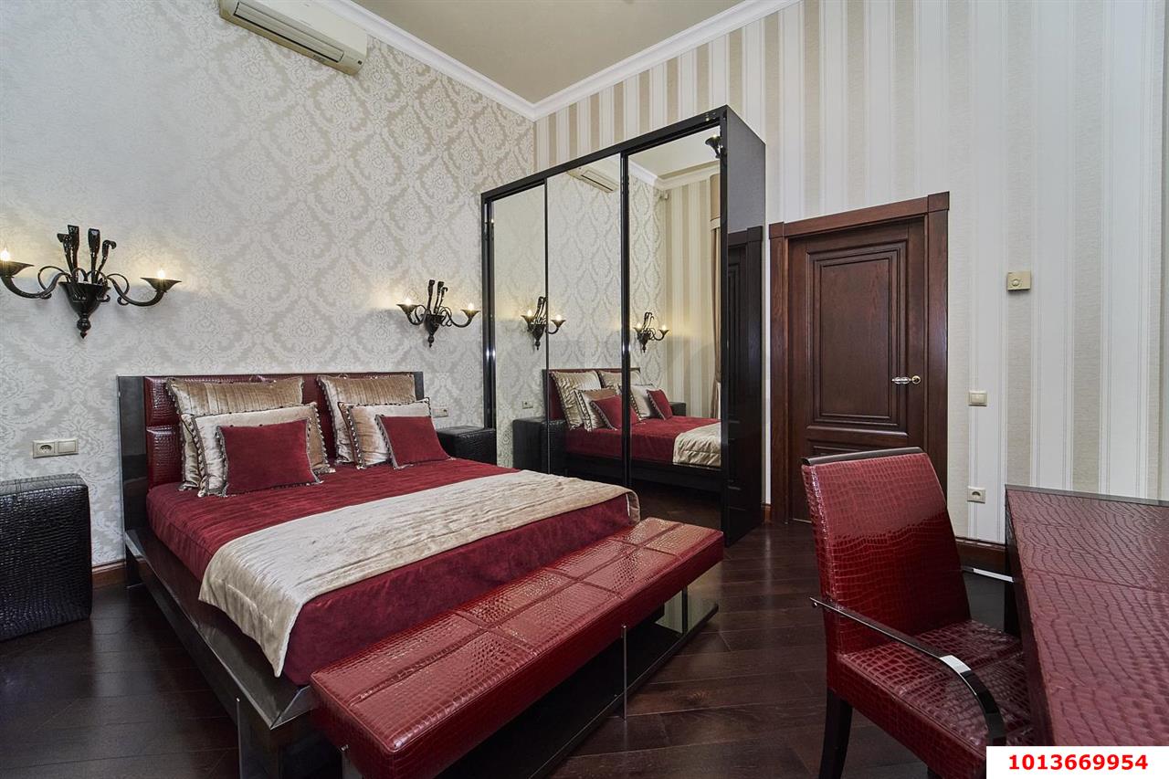 Фото №10: Дом 602 м² + 8.66 сот. - Краснодар, мкр. Западный внутригородской округ, ул. Терская, 8