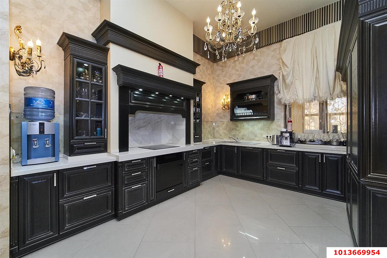 Фото №8: Дом 602 м² + 8.66 сот. - Краснодар, мкр. Западный внутригородской округ, ул. Терская, 8