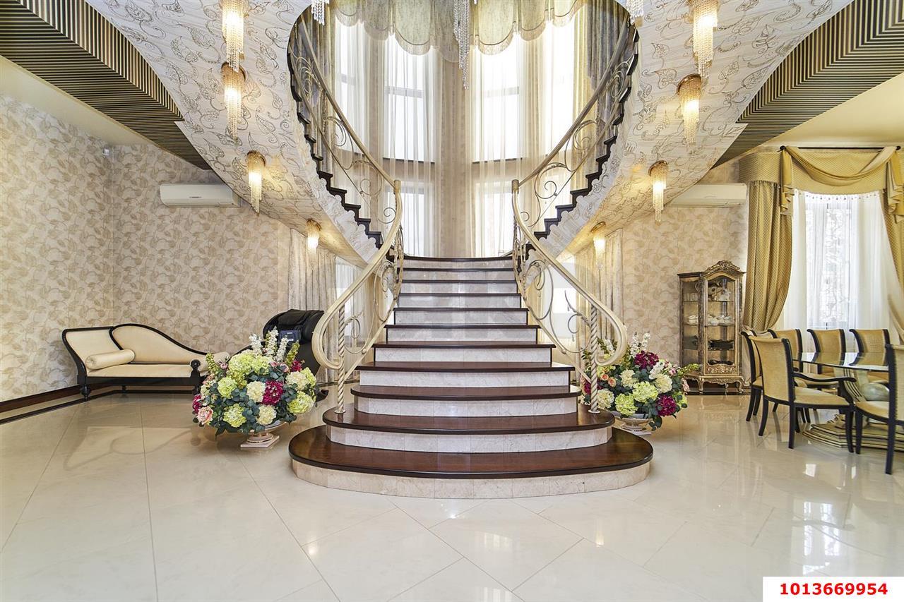 Фото №6: Дом 602 м² + 8.66 сот. - Краснодар, мкр. Западный внутригородской округ, ул. Терская, 8