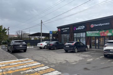 Фото №3: Торговое помещение 576 м² - Северо-Восточные Сады, ул. Маяковского, 188