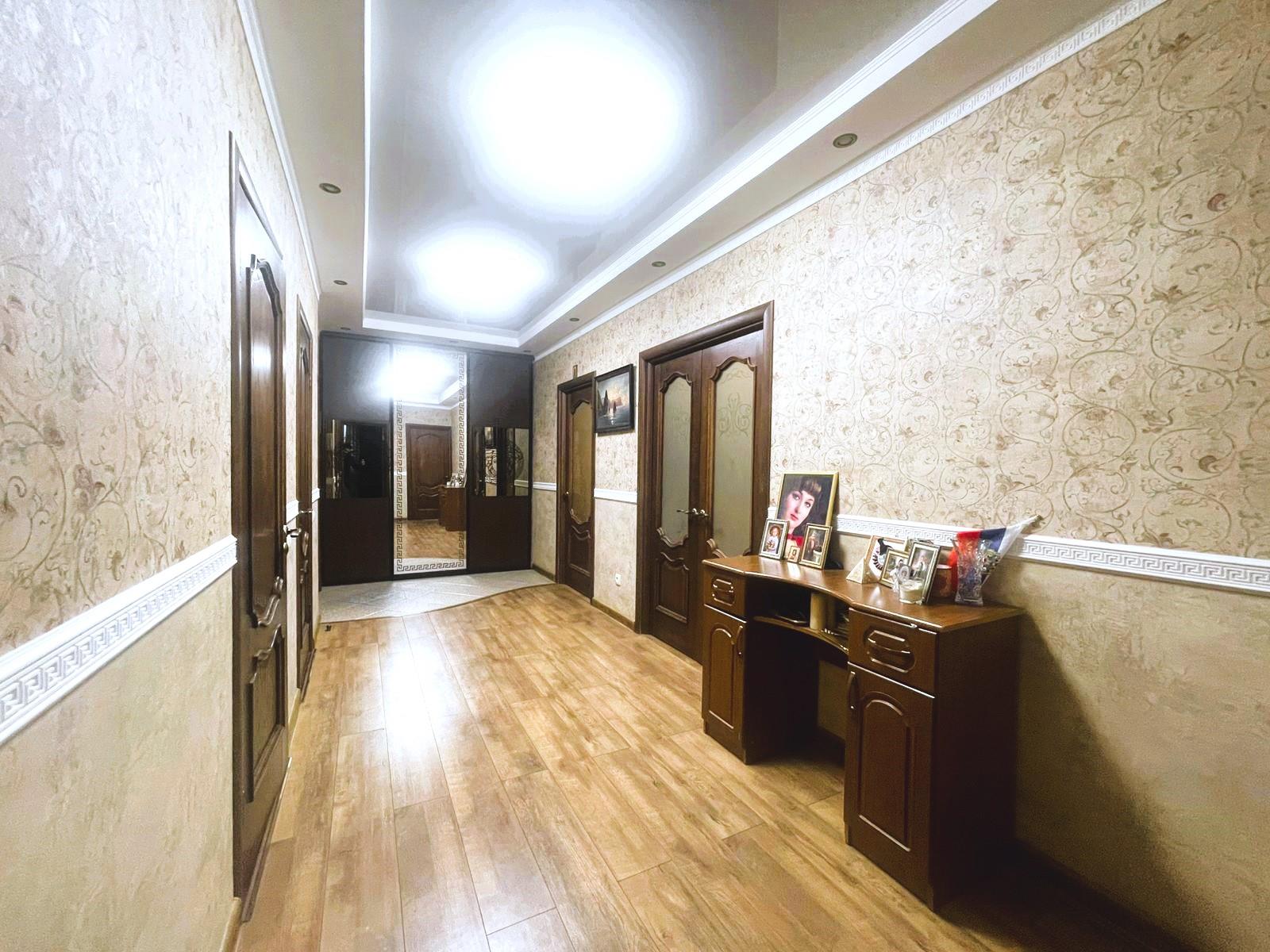 Фото №8: 3-комнатная квартира 90 м² - Краснодар, Прикубанский внутригородской округ, мкр. 9-й километр, пр-д Репина, 1