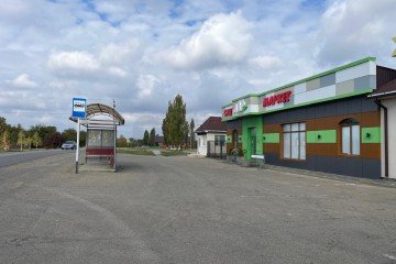 Фото №4: Торговое помещение 250 м² - Платнировская, ул. Советская, 220