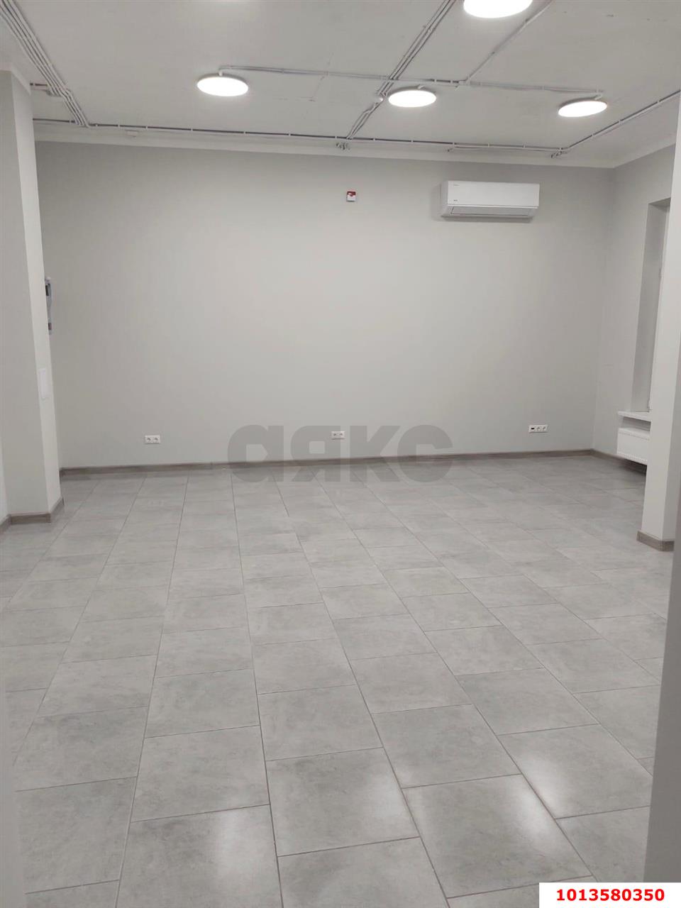 Фото №5: Торговое помещение 54 м² - Краснодар, жилой комплекс Ракурс, ул. имени Героя Ростовского, 8к7
