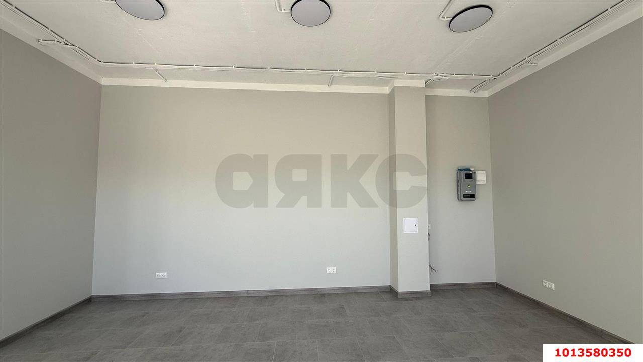 Фото №5: Торговое помещение 54 м² - Краснодар, жилой комплекс Ракурс, ул. имени Героя Ростовского, 8к7