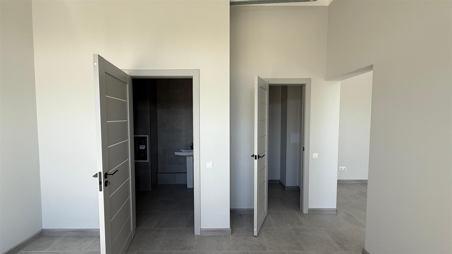 Фото №6: Коммерция 53 м² - Краснодар, Прикубанский внутригородской округ, мкр. жилой комплекс Ракурс, ул. имени Героя Ростовского, 8к7