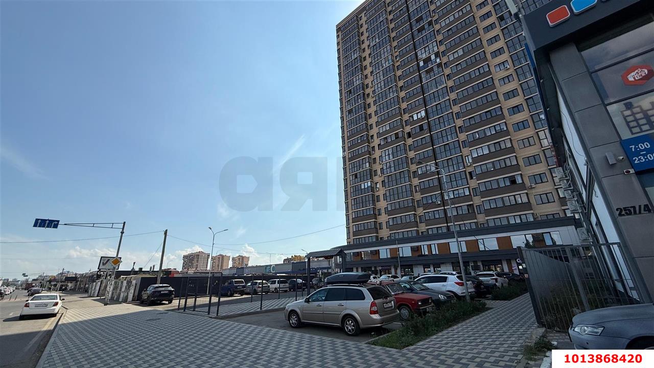 Фото №4: Торговое помещение 45 м² - Краснодар, Музыкальный, ул. Российская, 257/7