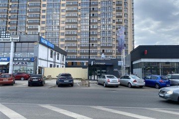 Фото №4: Торговое помещение 43 м² - Краснодар, мкр. Музыкальный, ул. Российская, 257/7