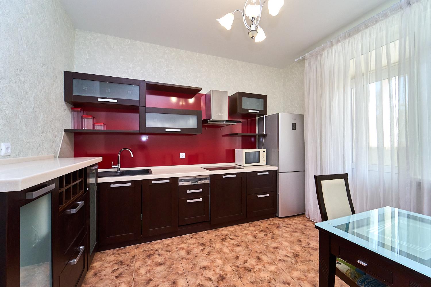 Фото №5: 2-комнатная квартира 90 м² - Краснодар, ул. Комсомольская, 51