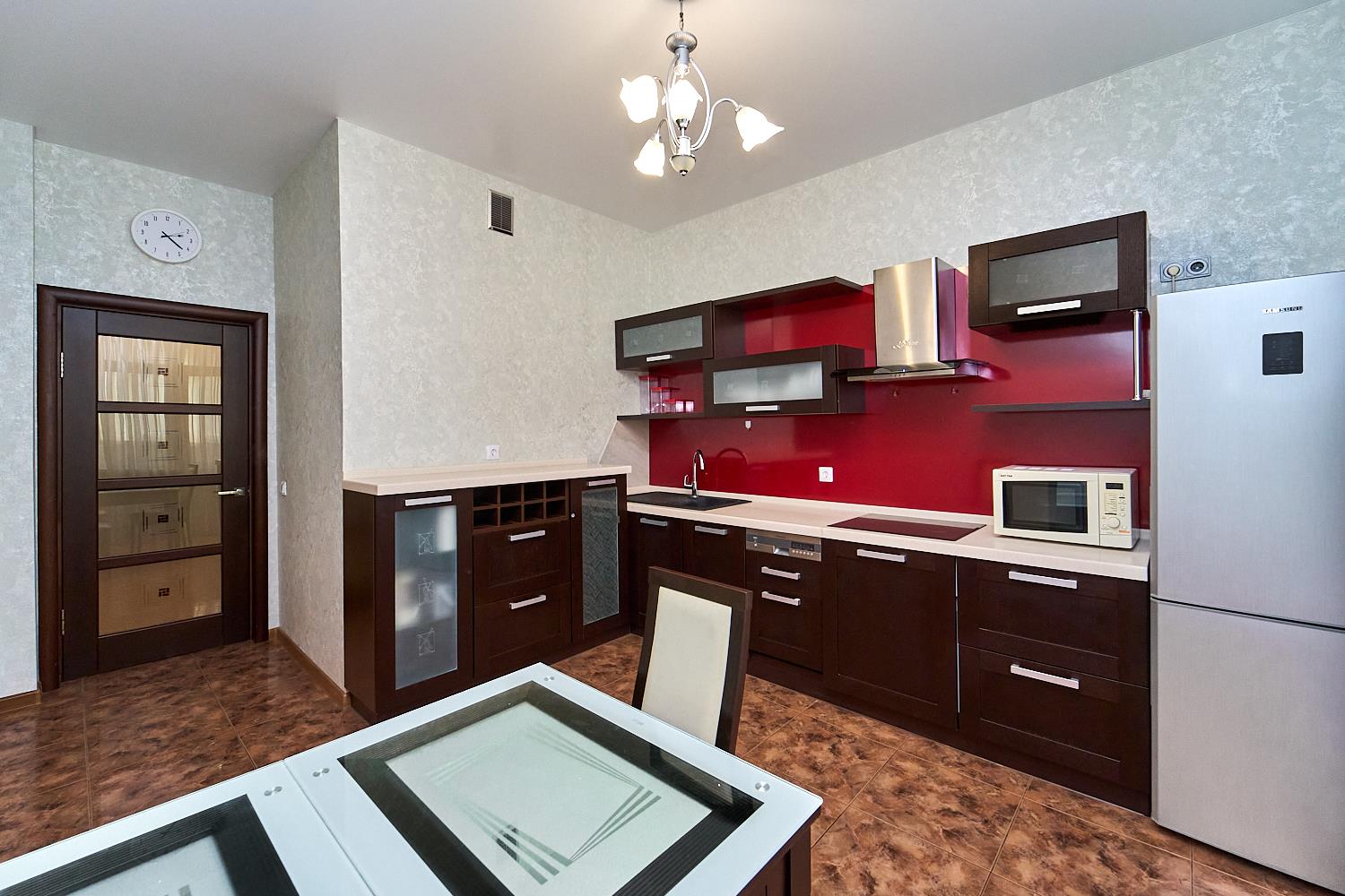 Фото №7: 2-комнатная квартира 90 м² - Краснодар, ул. Комсомольская, 51