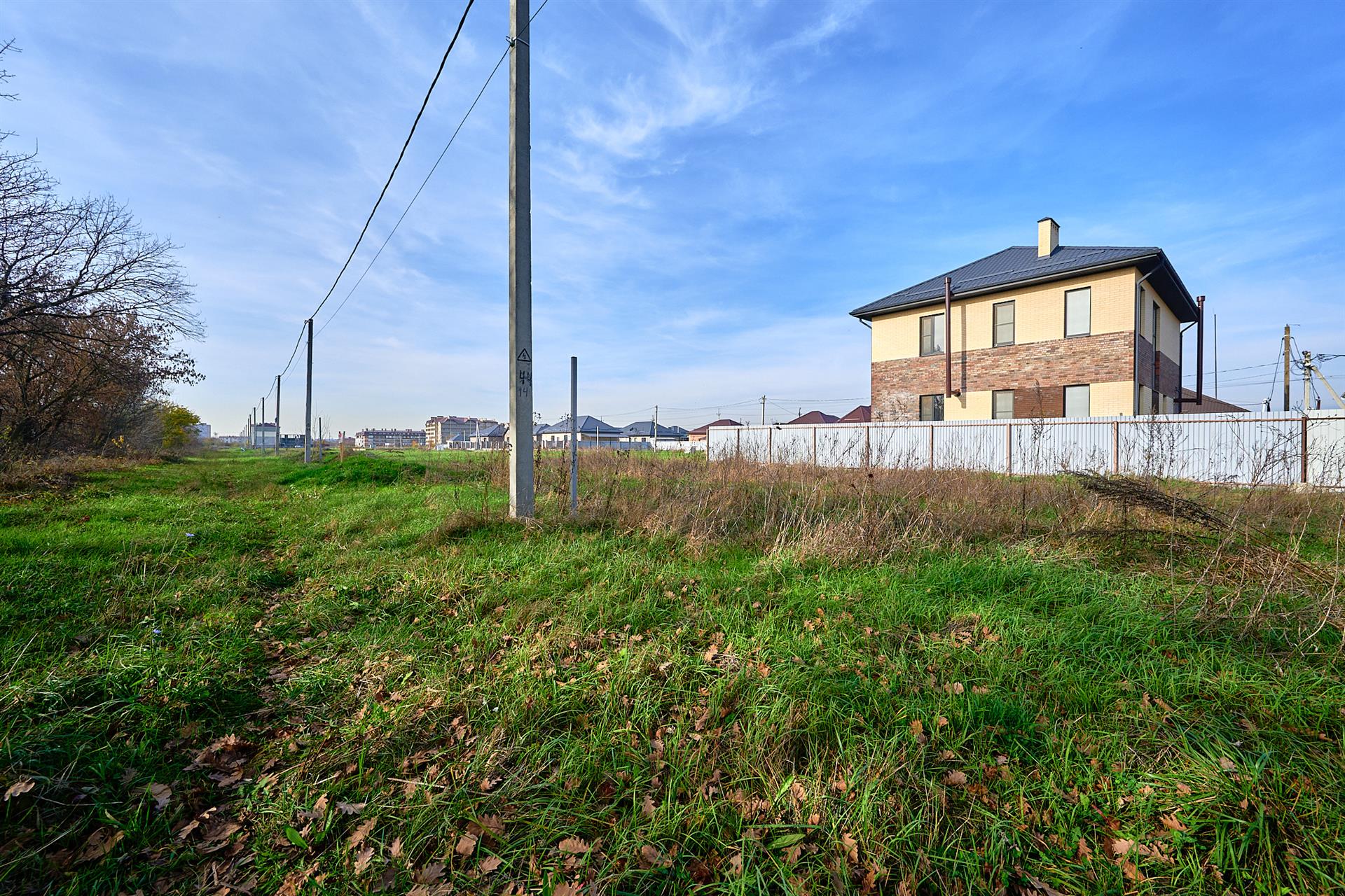 Фото №1: Земельный участок 4.08 сот. - Южный, ул. Новосельская