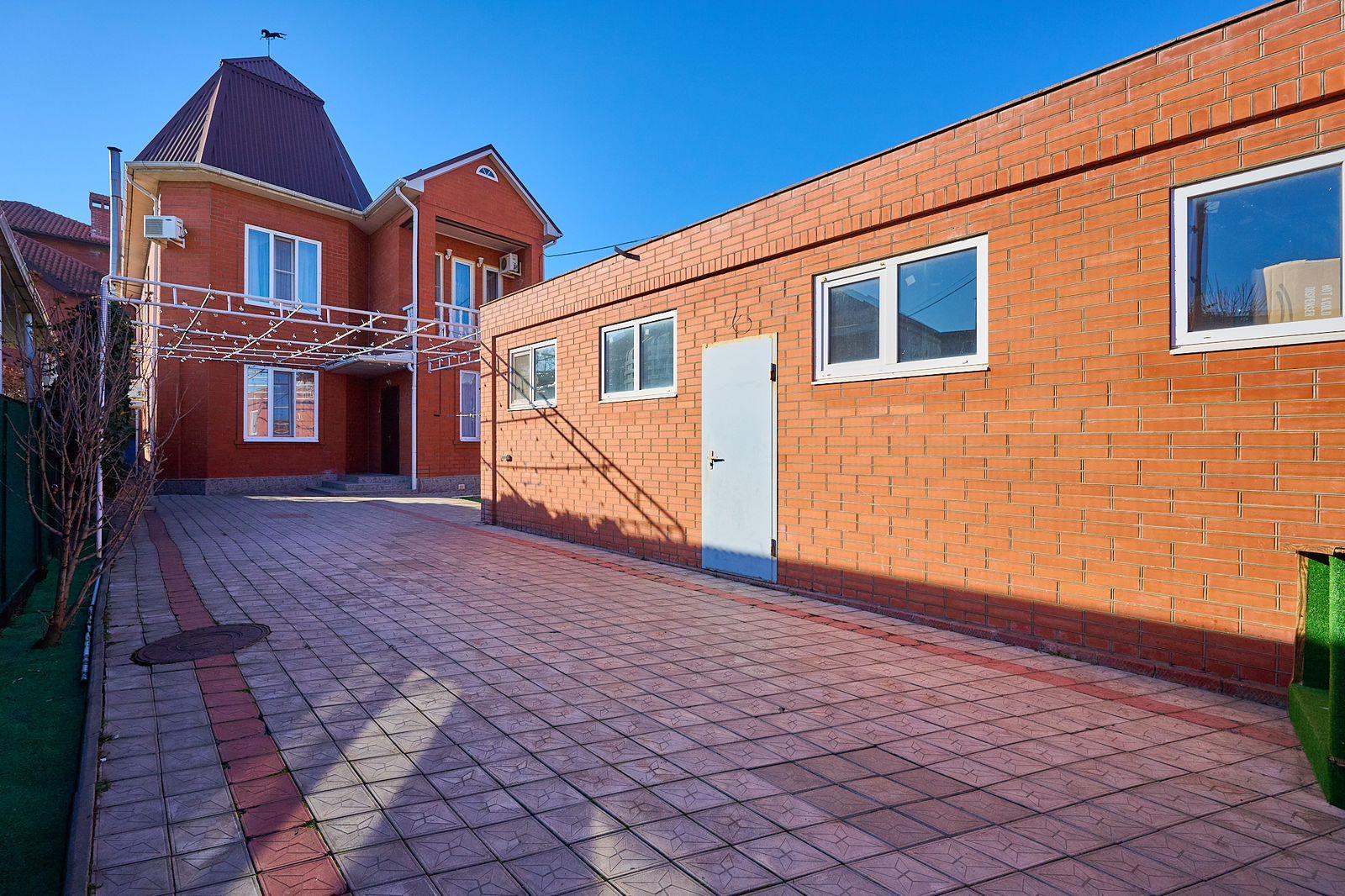 Фото №12: Дом 200 м² + 4 сот. - Краснодар, ул. Бабушкина, 136