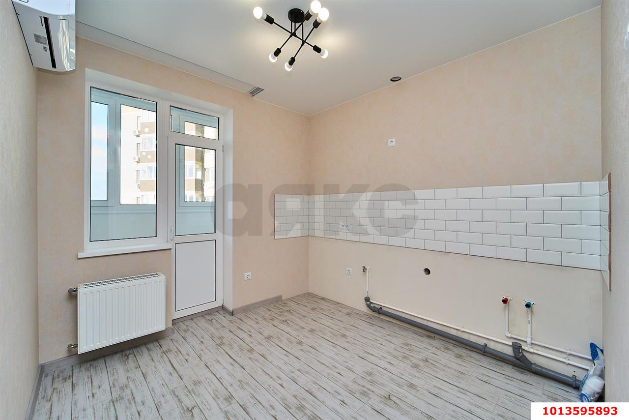 Фото №4: 1-комнатная квартира 34 м² - Краснодар, Прикубанский внутригородской округ, мкр. Краевая Клиническая Больница, ул. Домбайская, 12