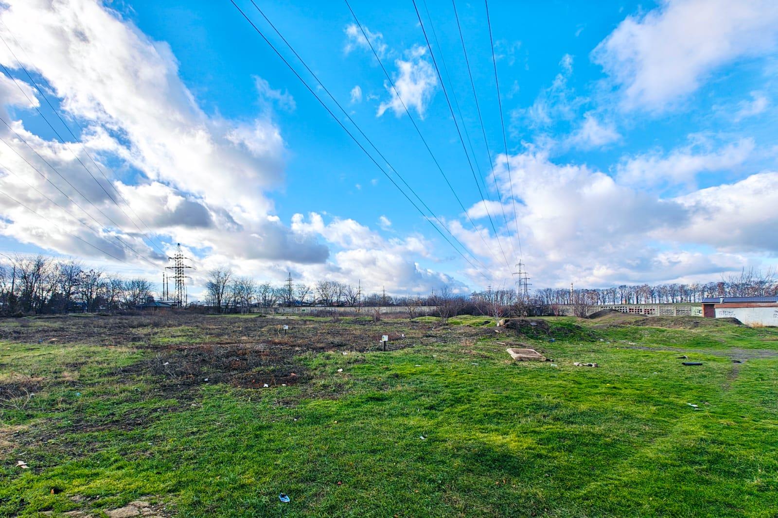 Фото №12: Коммерция 130 м² - Краснодар, Прикубанский внутригородской округ, мкр. Микрохирургии глаза, ул. Красных Партизан, 4/1