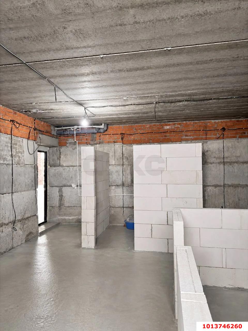 Фото №5: Студия <span class="whitespace-nowrap">42 м²</span>, <span class="whitespace-nowrap">-1/5 эт.</span> - Краснодар, Центральный внутригородской округ, Покровка, мкр. Центральный, ул. Володарского, 10В