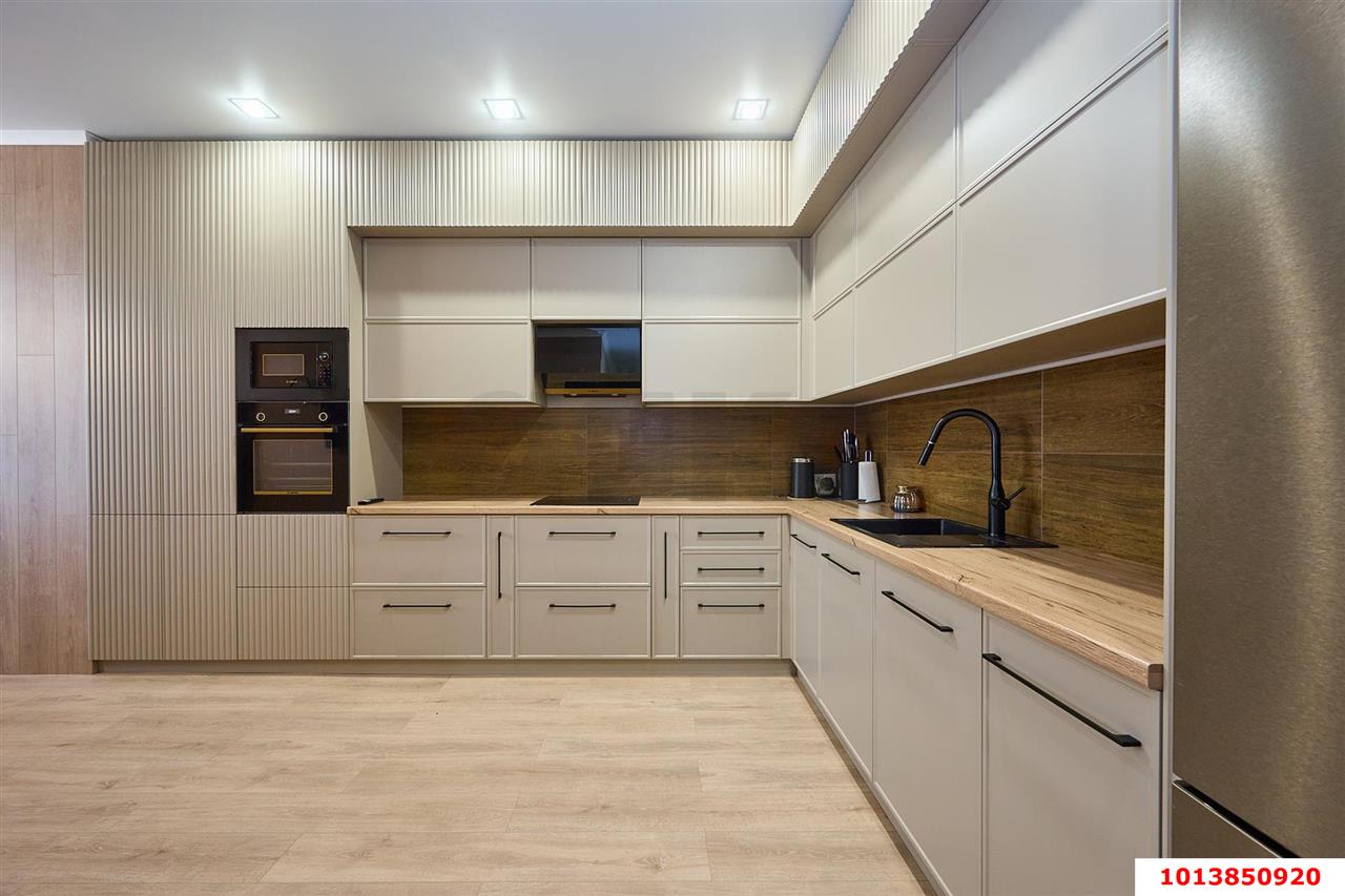 Фото №6: 4-комнатная квартира 235 м² - Краснодар, мкр. Западный внутригородской округ, ул. Шоссе Нефтяников, 63