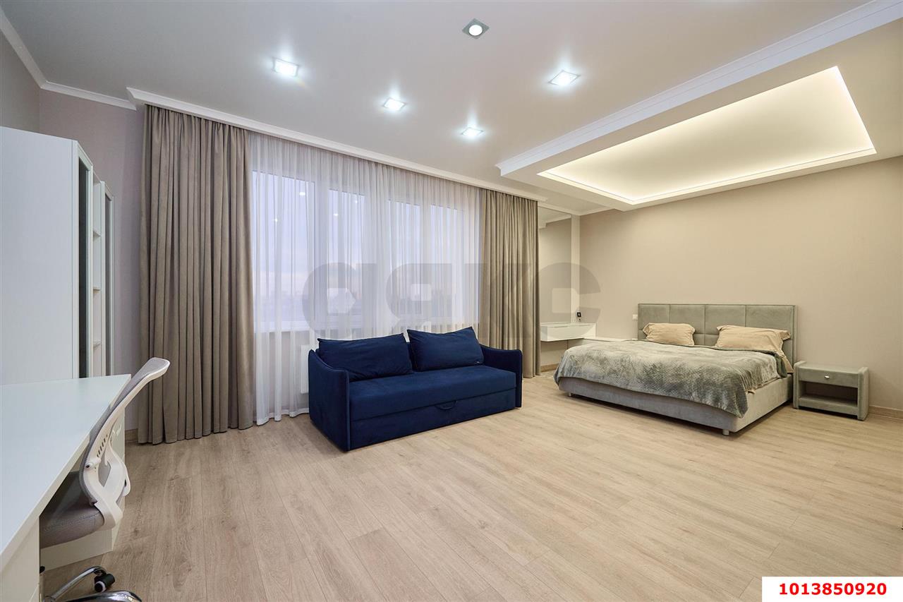 Фото №12: 4-комнатная квартира 235 м² - Краснодар, мкр. Западный внутригородской округ, ул. Шоссе Нефтяников, 63