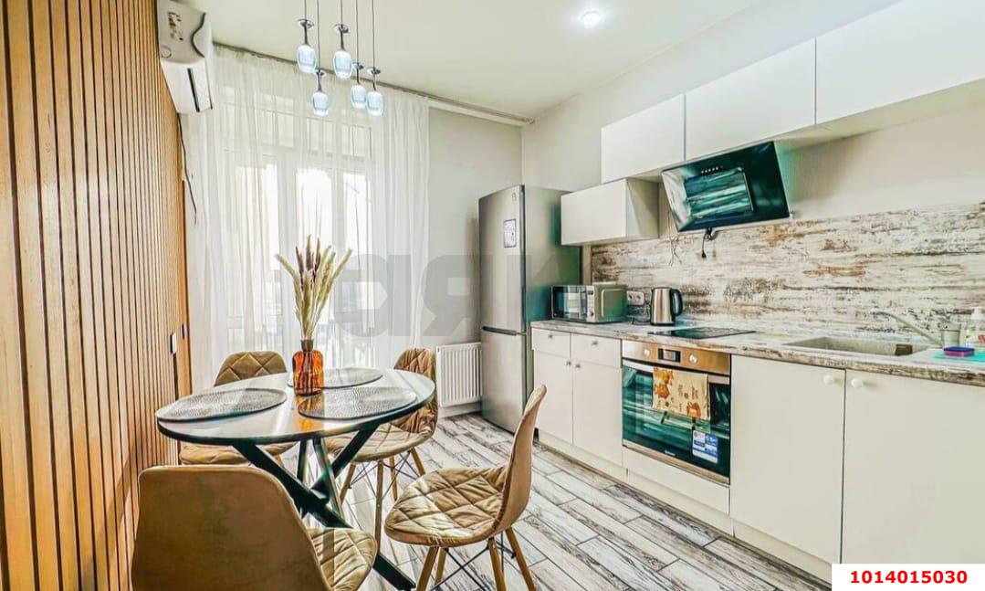 Фото №2: 1-комнатная квартира 39 м² - Краснодар, Центральный, ул. Красная, 176