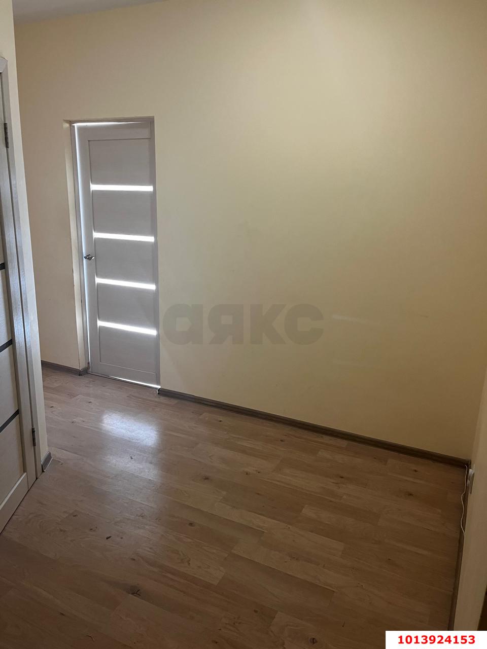 Фото №8: 1-комнатная квартира 55 м² - Краснодар, имени Маршала Жукова, ул. Александра Покрышкина, 2/2