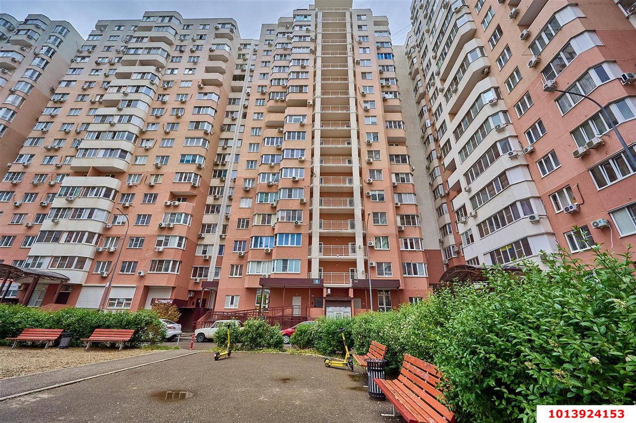 Фото №3: 1-комнатная квартира 51 м² - Краснодар, имени Маршала Жукова, ул. Александра Покрышкина, 2/2