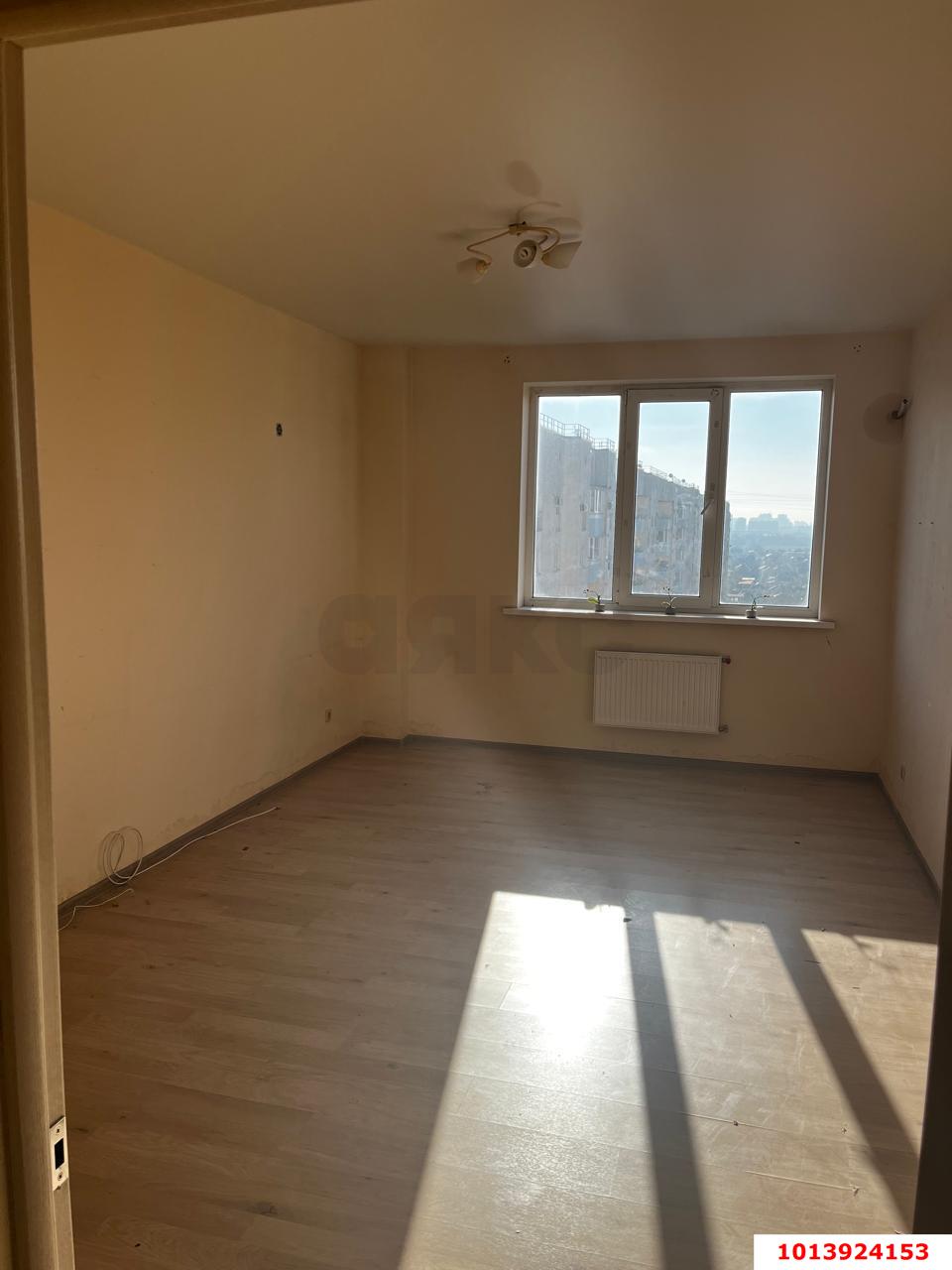 Фото №13: 1-комнатная квартира 55 м² - Краснодар, имени Маршала Жукова, ул. Александра Покрышкина, 2/2