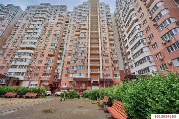 Фото №3: 1-комнатная квартира 55 м² - Краснодар, мкр. имени Маршала Жукова, ул. Александра Покрышкина, 2/2