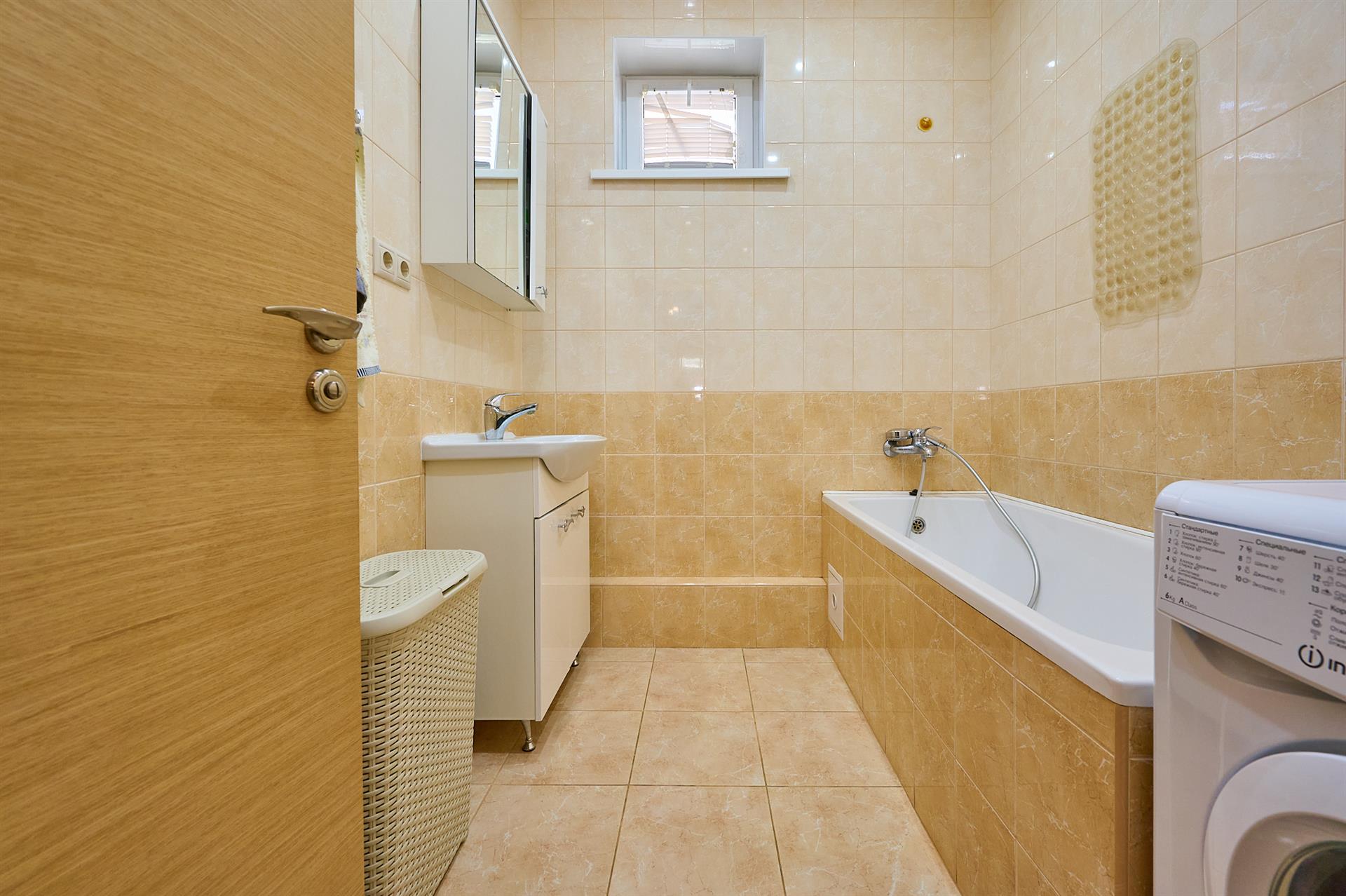 Фото №7: 2-комнатная квартира 73 м² - Краснодар, Кожзавод, мкр. Западный внутригородской округ, ул. Кожевенная, 40