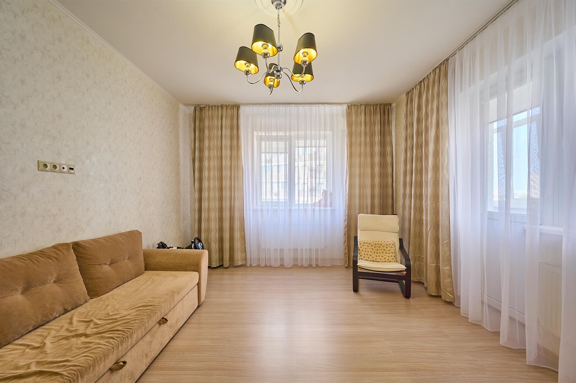 Фото №2: 2-комнатная квартира 73 м² - Краснодар, Кожзавод, мкр. Западный внутригородской округ, ул. Кожевенная, 40