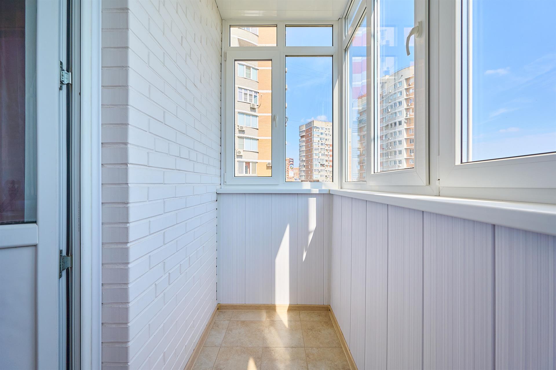 Фото №9: 2-комнатная квартира 73 м² - Краснодар, Кожзавод, мкр. Западный внутригородской округ, ул. Кожевенная, 40